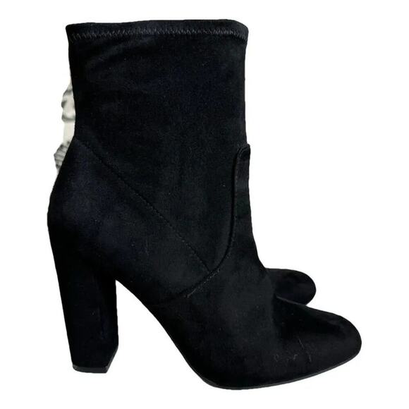 Steve Madden - Black Faux Suede High Heel Sock Booties - Size 7 - Picture 5 of 5